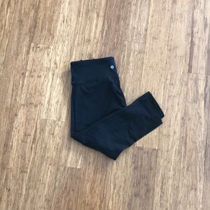 Lululemon Wunder Under Leggings 25”